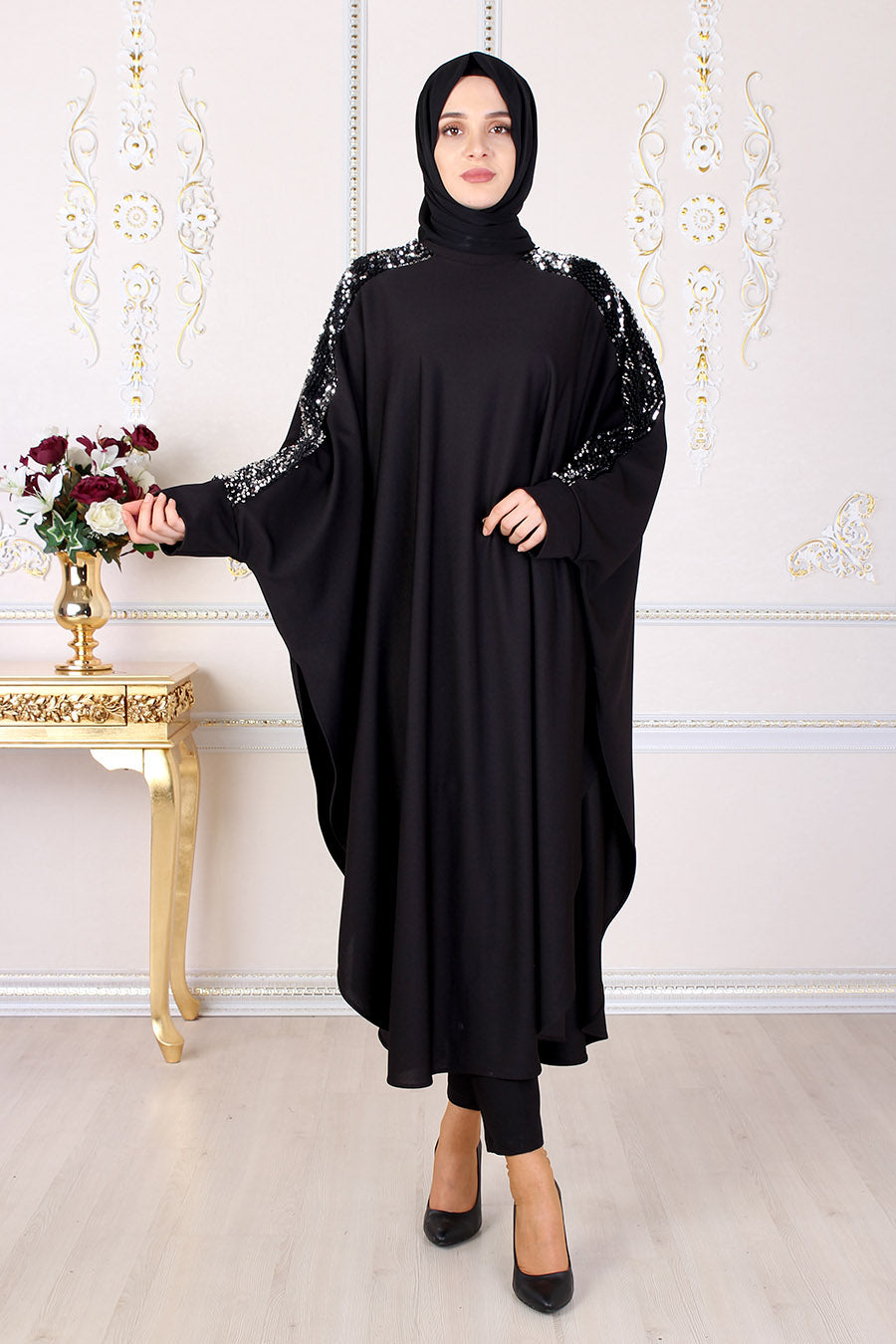 Sequin Detailed Black Abaya - Buy Abaya Online