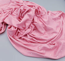 Load image into Gallery viewer, Pink Pearl Hijab. Hijab Online