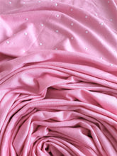 Load image into Gallery viewer, Pink Pearl Hijab. Hijab Online